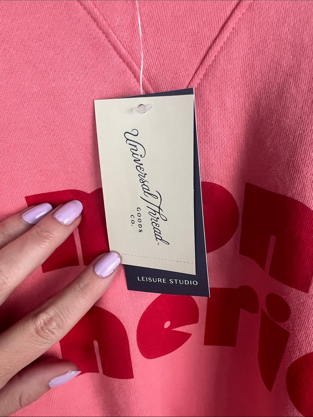 Universal Thread Coral Pink 'mon chérie' Graphic Sweatshirt women’s Size M - Picture 3 of 7
